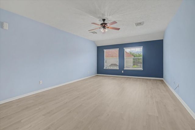 24 Old Presidio Drive, Manvel, TX 77578