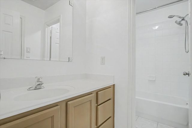 24 Old Presidio Drive, Manvel, TX 77578
