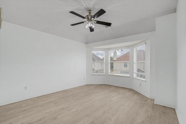24 Old Presidio Drive, Manvel, TX 77578