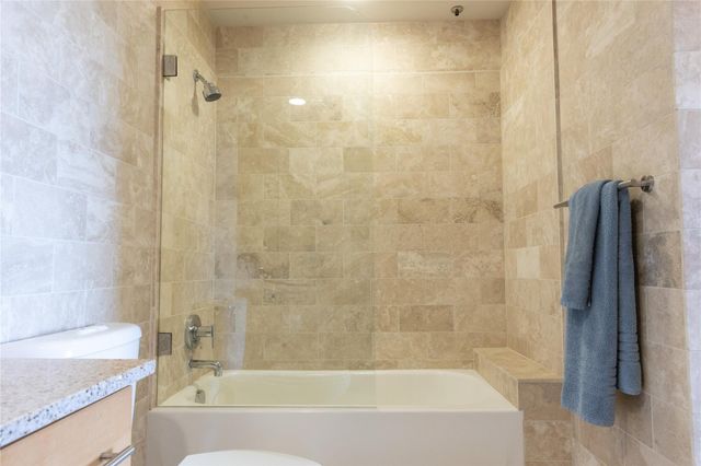 1600 Barton Springs RD 5610, Austin, TX 78704