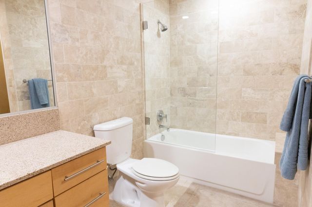 1600 Barton Springs RD 5610, Austin, TX 78704
