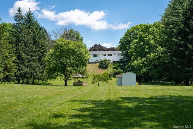 20 Craig Lane, Dover Plains, NY 12522