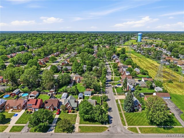 790 Cleveland Drive, Cheektowaga, NY 14225
