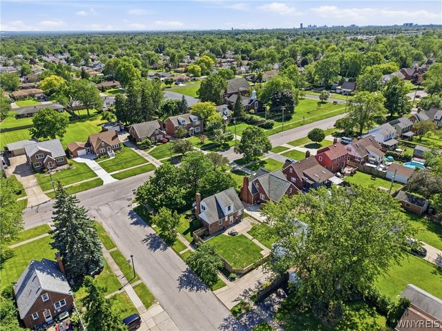 790 Cleveland Drive, Cheektowaga, NY 14225