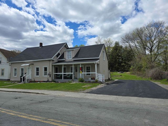 38 Summer Street, Newport, NH 03773