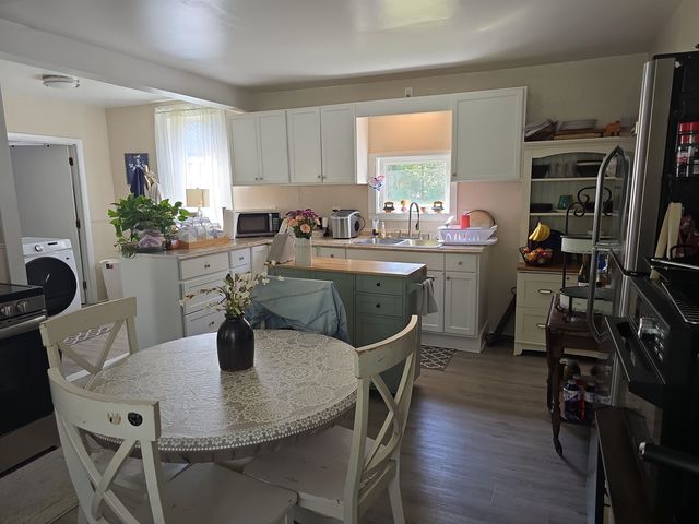 38 Summer Street, Newport, NH 03773