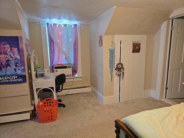 38 Summer Street, Newport, NH 03773