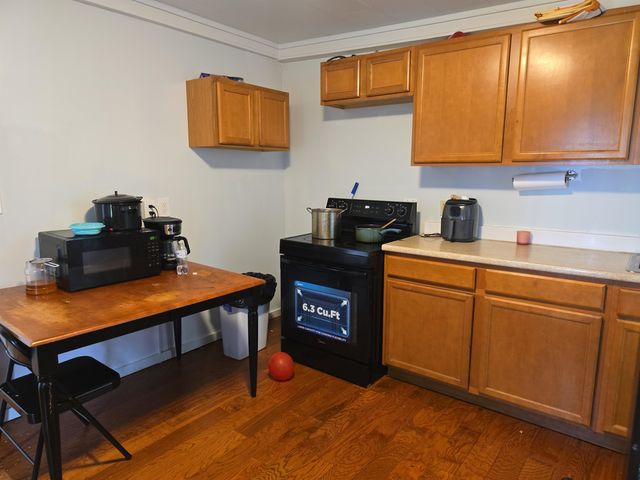 38 Summer Street, Newport, NH 03773