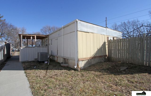 4248 N 20th Street, Lincoln, NE 68521