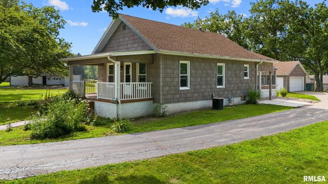 4751 SHERIDAN Road, Groveland, IL 61535