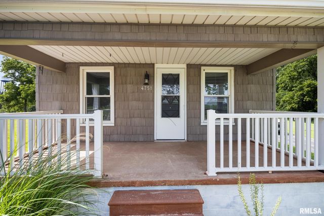 4751 SHERIDAN Road, Groveland, IL 61535