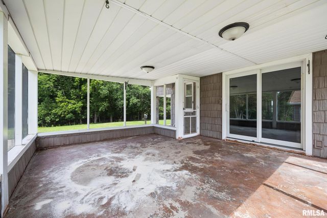 4751 SHERIDAN Road, Groveland, IL 61535