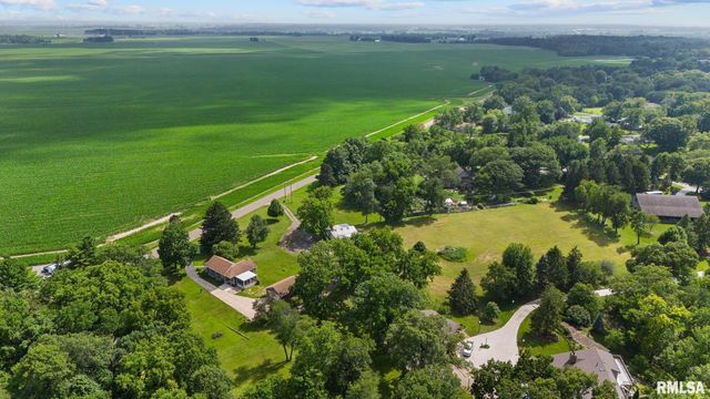 4751 SHERIDAN Road, Groveland, IL 61535