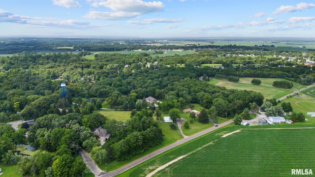 4751 SHERIDAN Road, Groveland, IL 61535