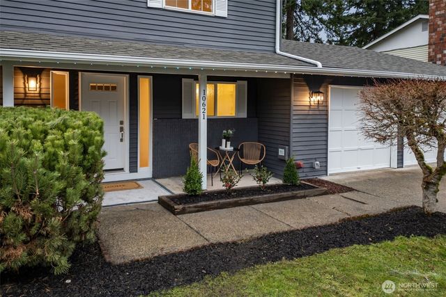 10621 164th Avenue NE, Redmond, WA 98052