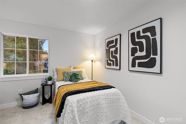 10621 164th Avenue NE, Redmond, WA 98052