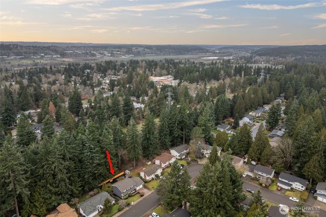 10621 164th Avenue NE, Redmond, WA 98052