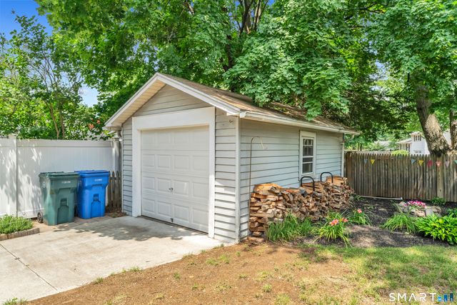 123 Treadwell Street, Hamden, CT 06517