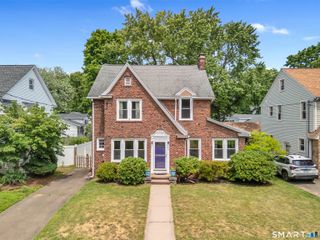 123 Treadwell Street, Hamden, CT 06517