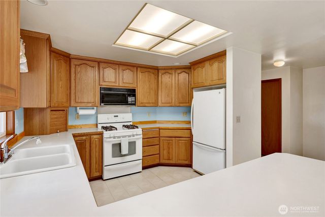 13176 Avon Allen Road, Mount Vernon, WA 98273