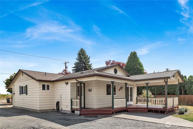 13176 Avon Allen Road, Mount Vernon, WA 98273