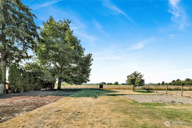 13176 Avon Allen Road, Mount Vernon, WA 98273