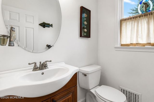 56 Walnut Street, Little Egg Harbor, NJ 08087