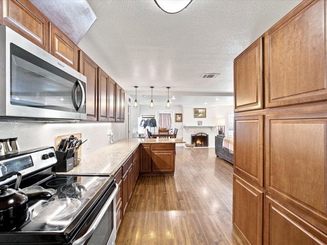 408 Inwood Road, Azle, TX 76020
