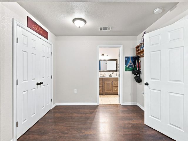 408 Inwood Road, Azle, TX 76020