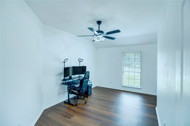 3101 Angle Avenue, Fort Worth, TX 76106