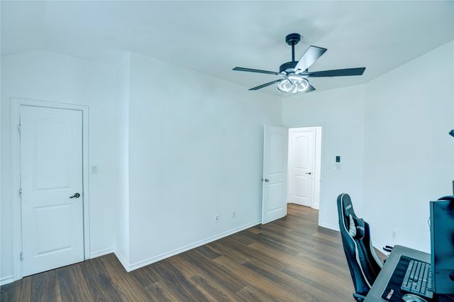 3101 Angle Avenue, Fort Worth, TX 76106