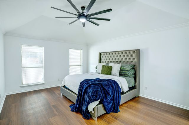 3101 Angle Avenue, Fort Worth, TX 76106