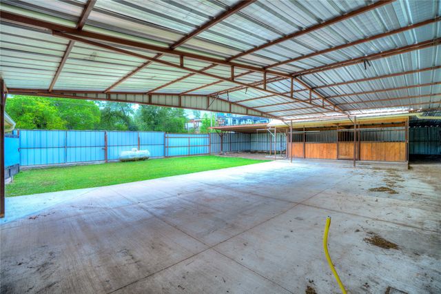 3101 Angle Avenue, Fort Worth, TX 76106