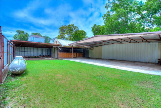 3101 Angle Avenue, Fort Worth, TX 76106