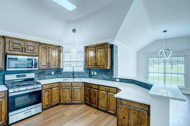 3101 Angle Avenue, Fort Worth, TX 76106