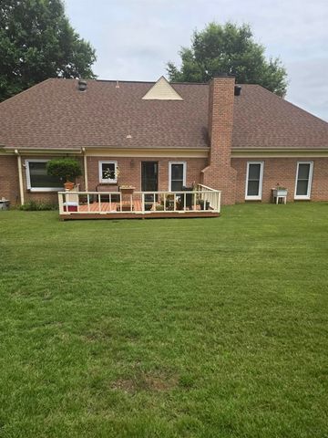 4295 THUNDERSTONE CIR W, Unincorporated, TN 38125