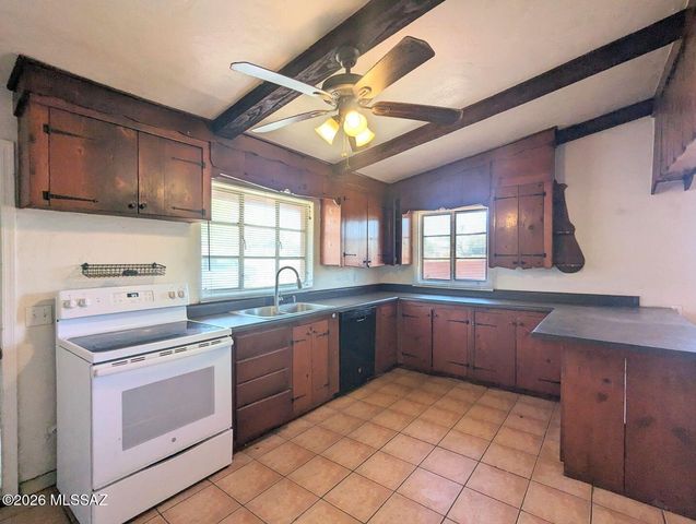 2226 N Euclid Avenue, Tucson, AZ 85719