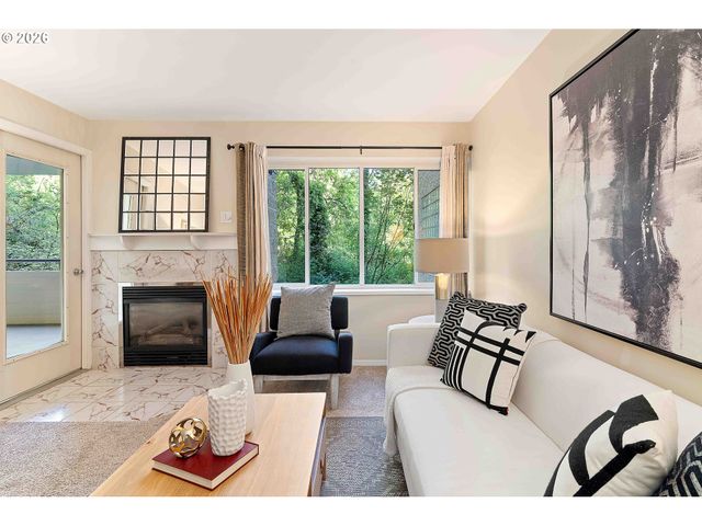 6605 W BURNSIDE Rd 112, Portland, OR 97210