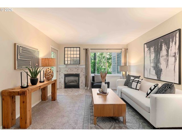 6605 W BURNSIDE Rd 112, Portland, OR 97210