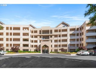 6605 W BURNSIDE Rd 112, Portland, OR 97210