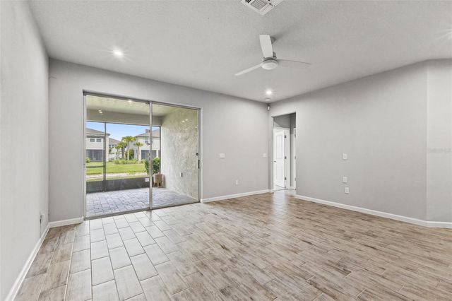 4221 CLOUD HOPPER WAY, Lutz, FL 33559