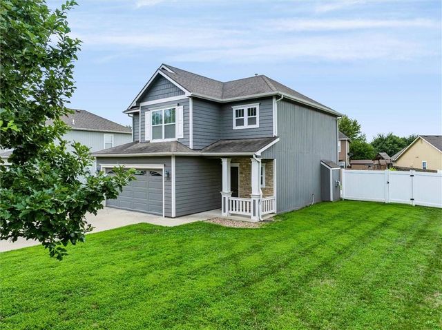 3409 Chance Lane, Lawrence, KS 66047