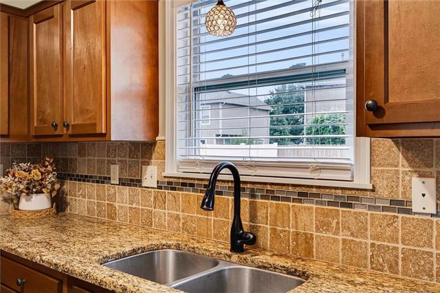 3409 Chance Lane, Lawrence, KS 66047