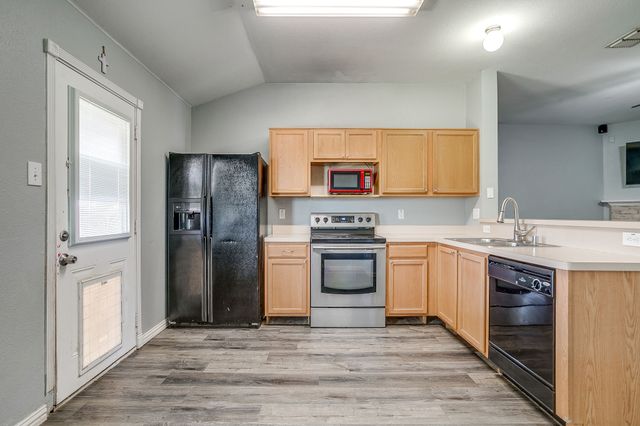 2633 Cherry Hills Lane, Burleson, TX 76028