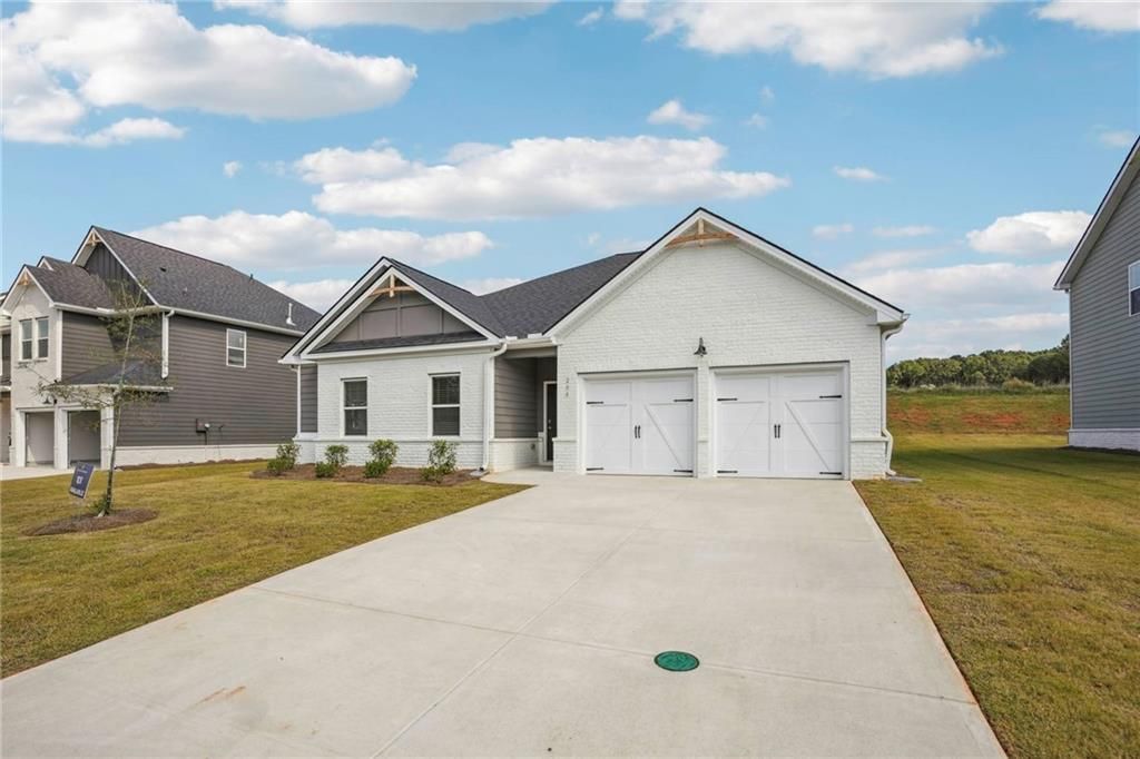 425 Orwell Drive, Social Circle, GA 30025