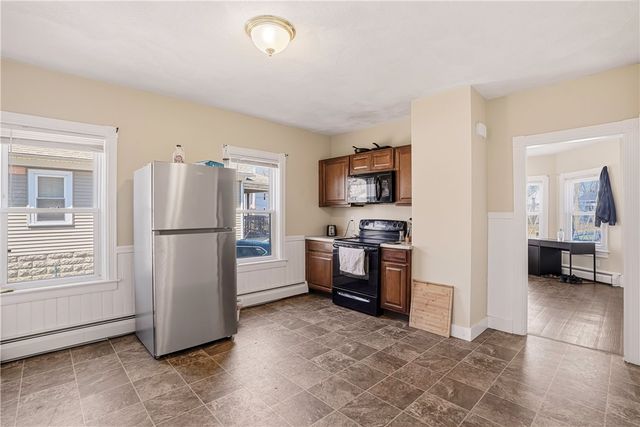 71 South Street, Lincoln, RI 02865