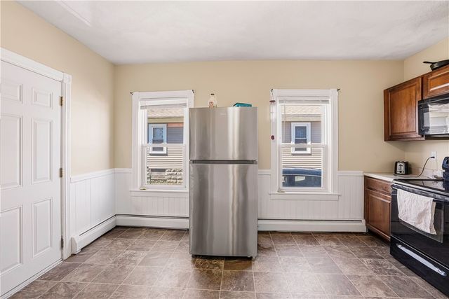 71 South Street, Lincoln, RI 02865