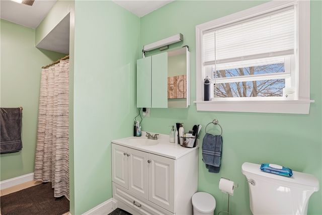 71 South Street, Lincoln, RI 02865