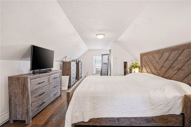 71 South Street, Lincoln, RI 02865