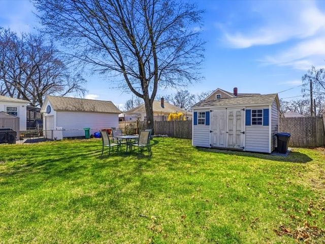 71 South Street, Lincoln, RI 02865